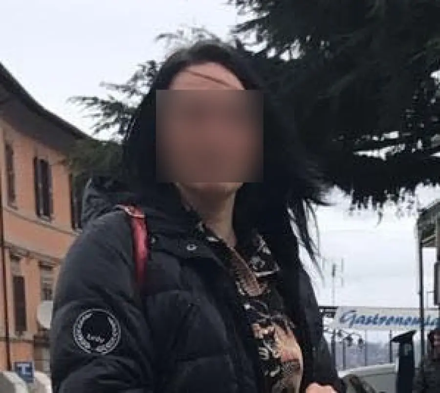 Foto su Whatsapp di donne che rapiscono bambini e audio di una mamma: che c'è di vero?